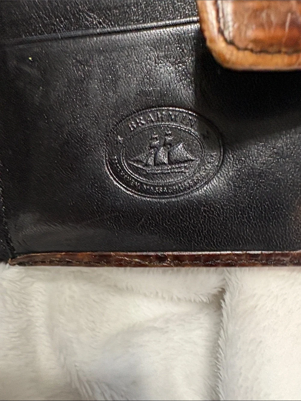 Brahmin compact unisex